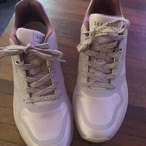 Skechers Women's Light Pink and Beige Athletic Sneakers